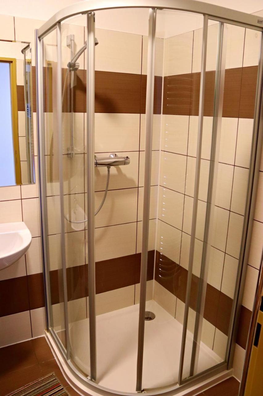 Penzion Kosik Tvrdonice Экстерьер фото