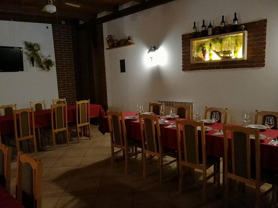 Penzion Kosik Tvrdonice Экстерьер фото